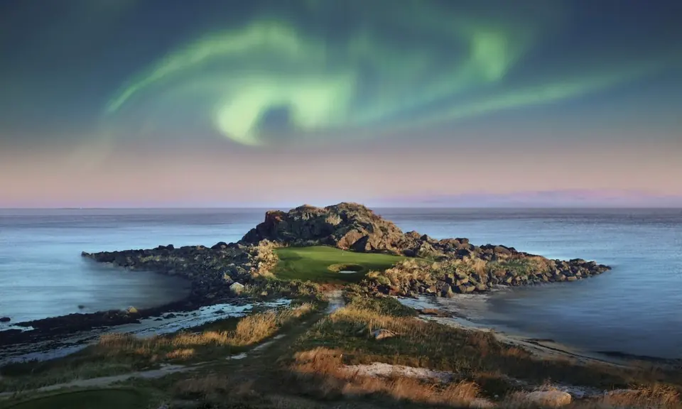 Lofoten Links golf course with mountain views